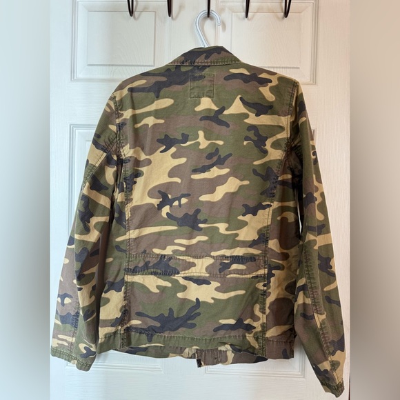 GAP Men’s Camo Cotton Jacket - Picture 5 of 5